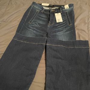 Great jeans have great stretch